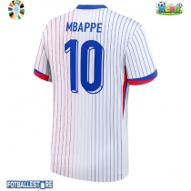 Frankrike Kylian Mbappe #10 Bortedrakt EM 2024 Kortermet